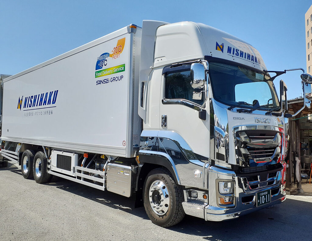 10t冷凍車両_側面